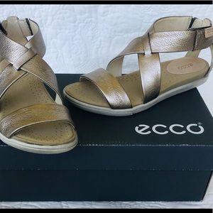 ECCO Damara sandals sz 37